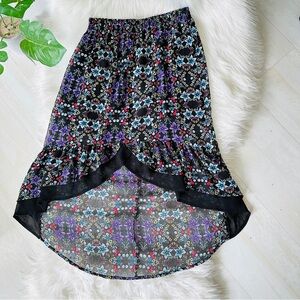 5x$25 D-Signed Special Edition Floral High Low Hem Midi Skirt, 10-12